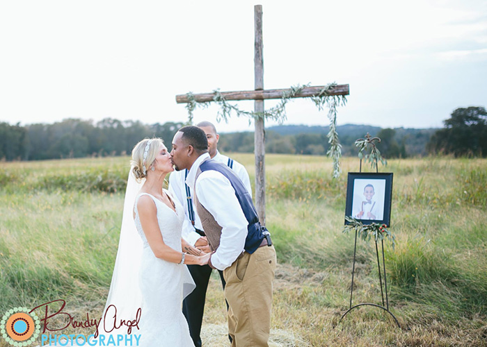 deceased-son-lake-wedding-photograph-anna-thompson-13