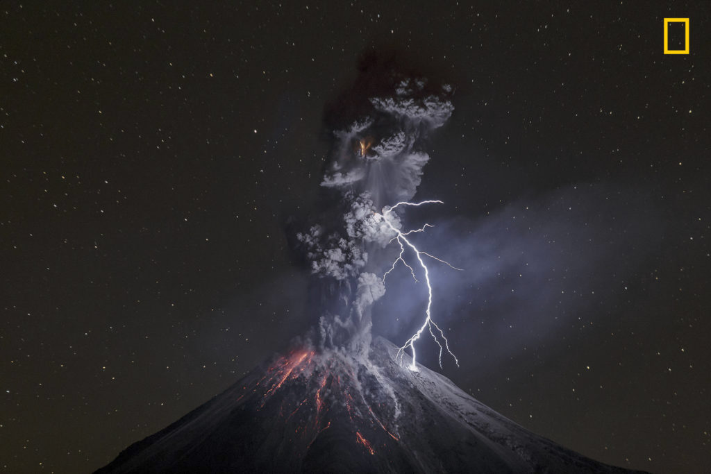 Mejor fotograf&iacute;a de viajes de 2017. El poder de la naturaleza de Sergio Tapico Velasco