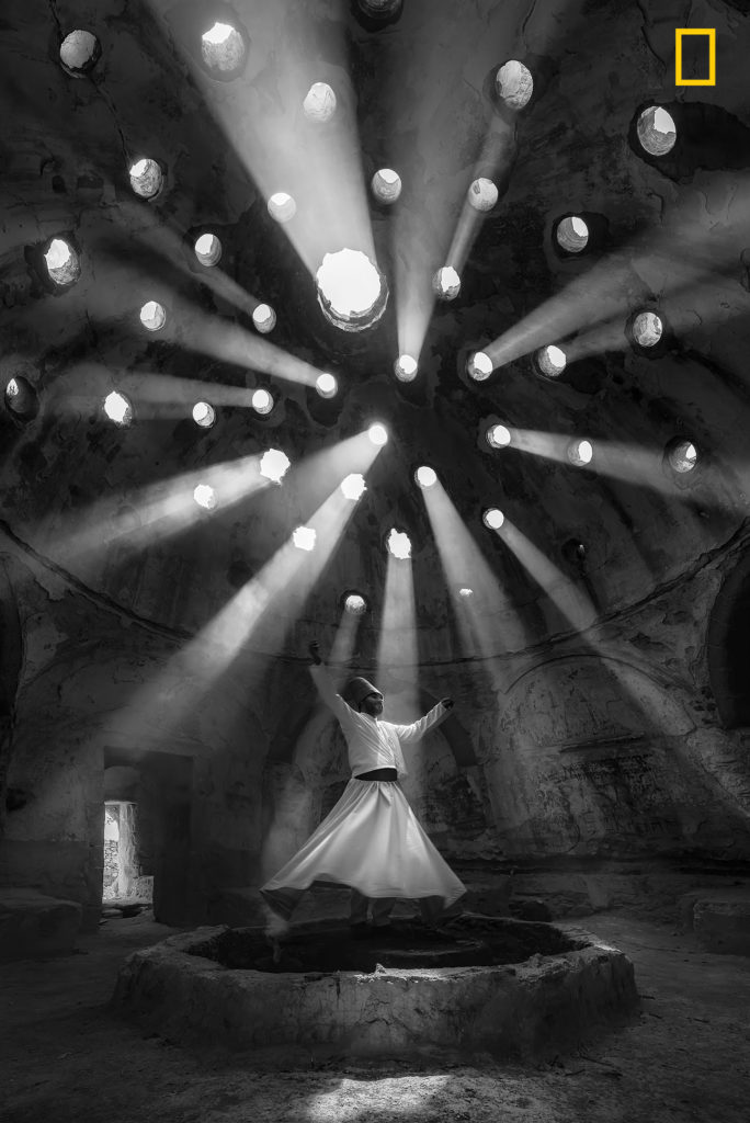  Worship de F. Dilek Uyar