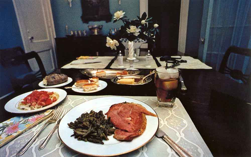 Comida en la mesa
