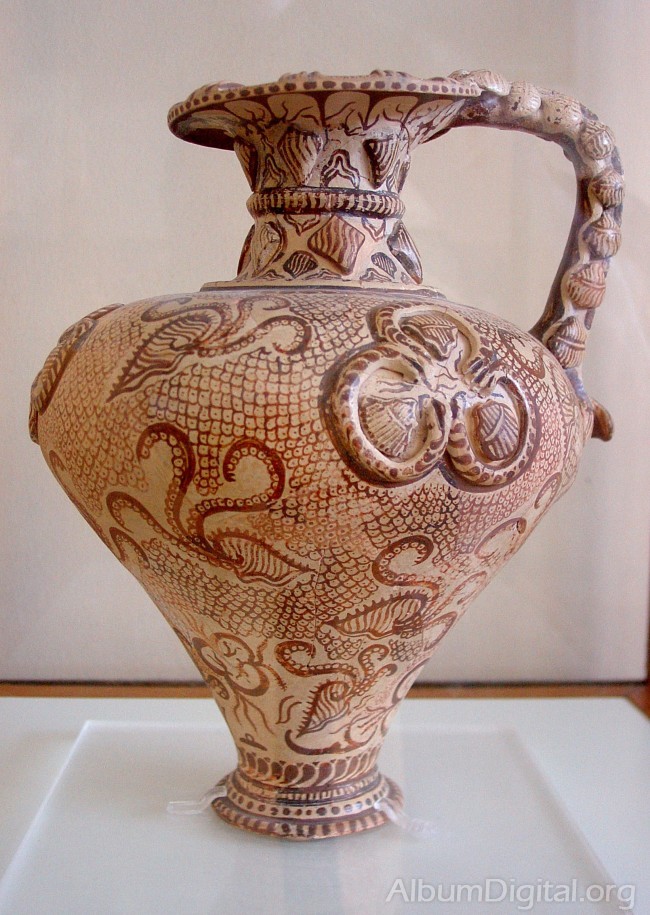 Anfora ceramica minoica