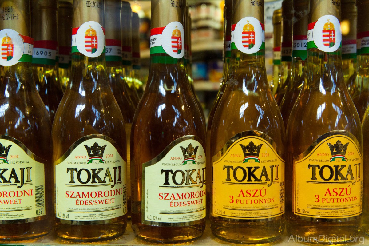 Botella de vino Tokaji