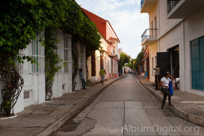 Calle del distrito turistico de Cartagena