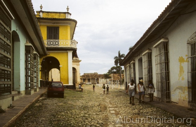 Calle en Trinidad Cuba