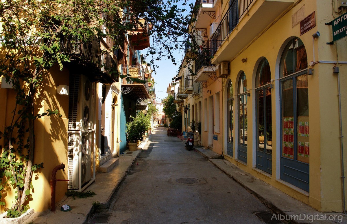 Calle tipica de Nafplio