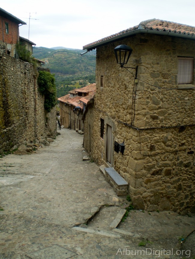 Calle tipica Miranda de Castaar