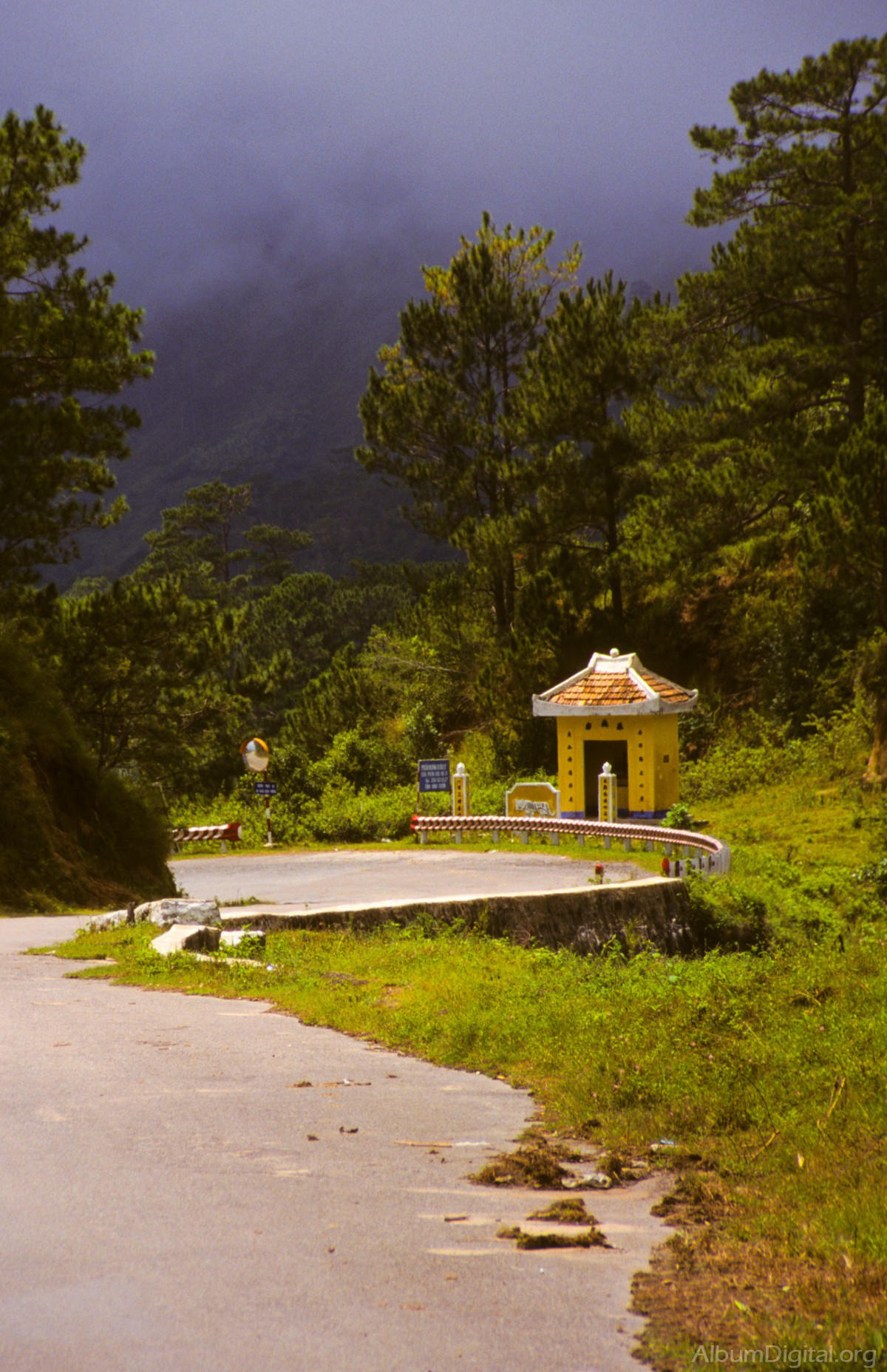 Carretera de montaa en Vietnam