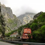 Foto Carretera entre montañas