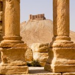 Foto Columnas y castillo de Palmira
