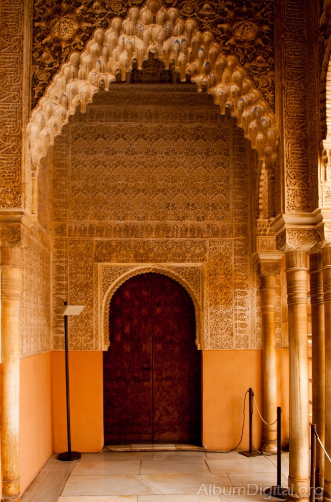 Corredor Patio de los Leones Alhambra