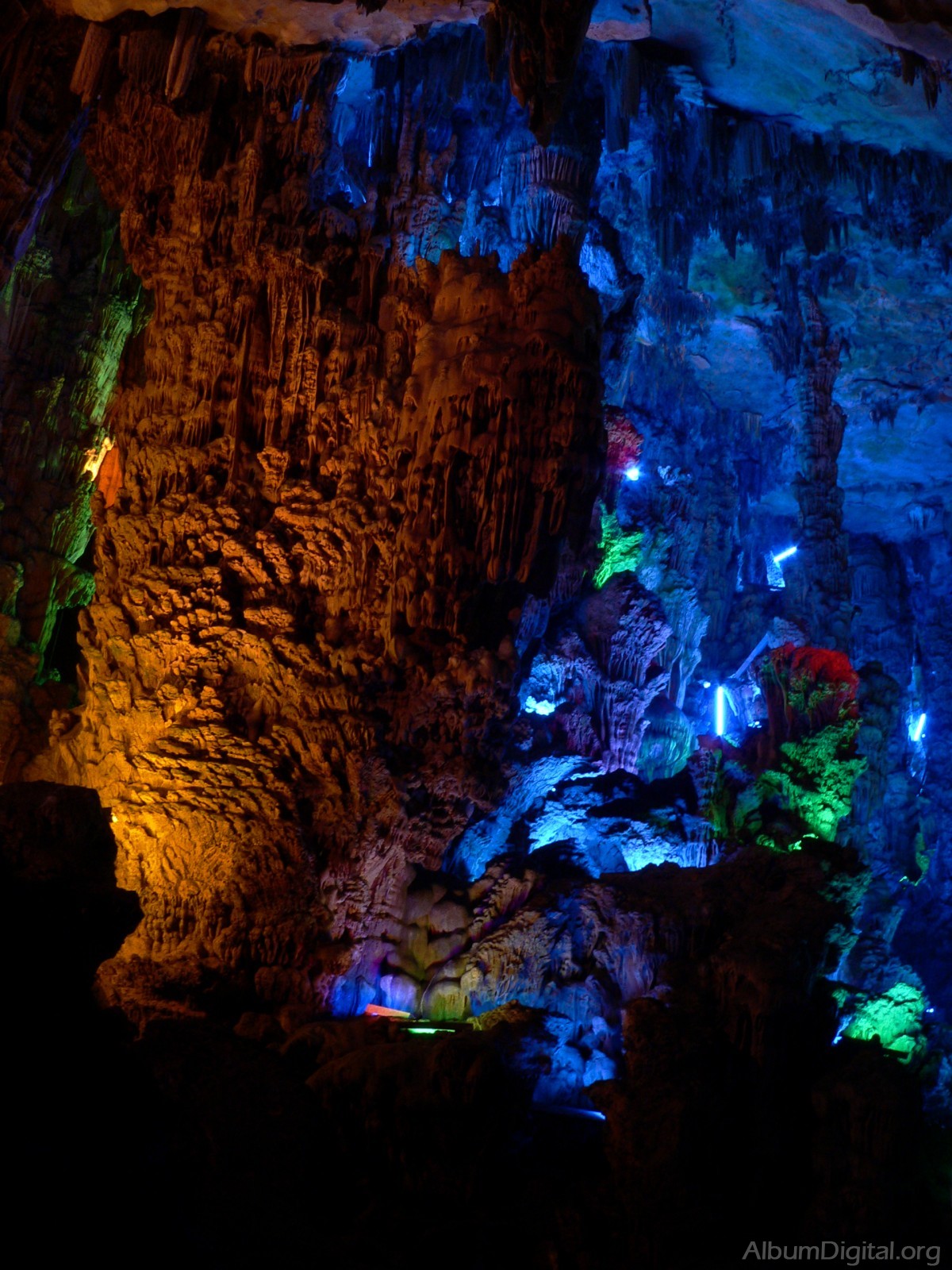 Cueva Cañas de Flauta 