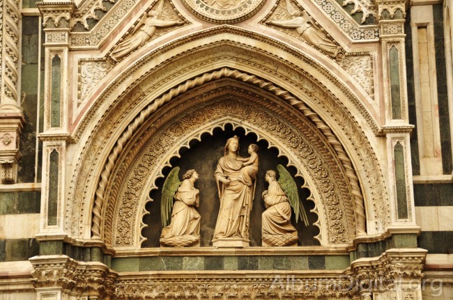 Detalle fachada del Duomo