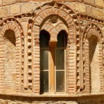 Foto Detalle fachada templo