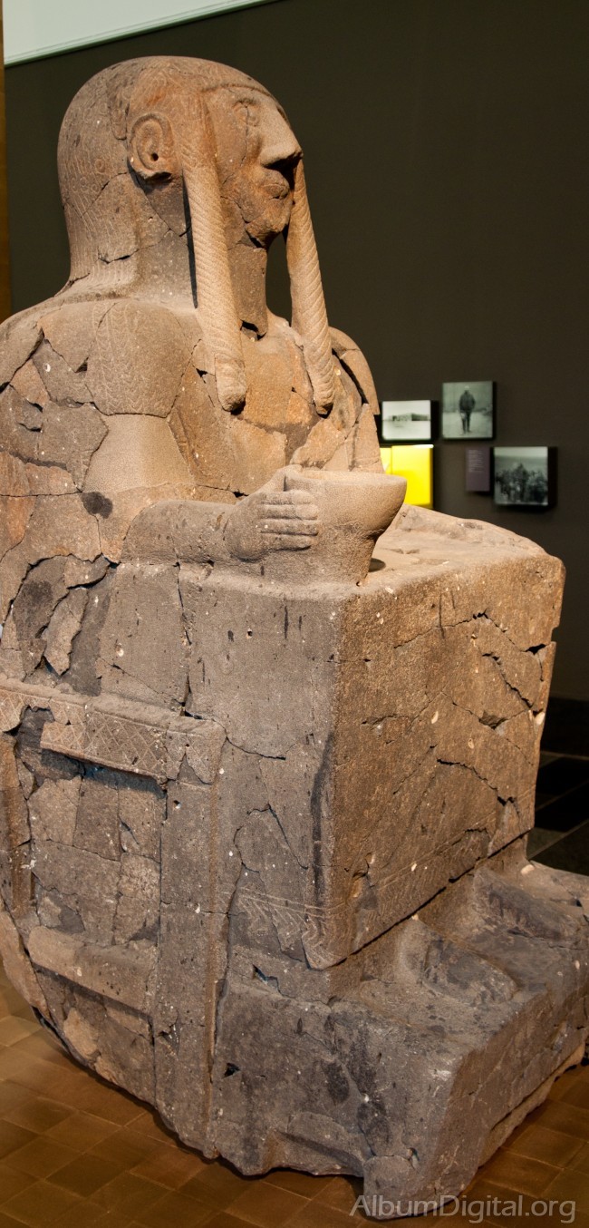 Estatua aramea Museo de Pergamo Berlin