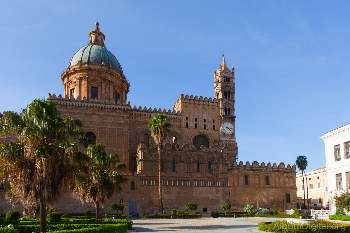 Fachada de la Catedral de Palermo