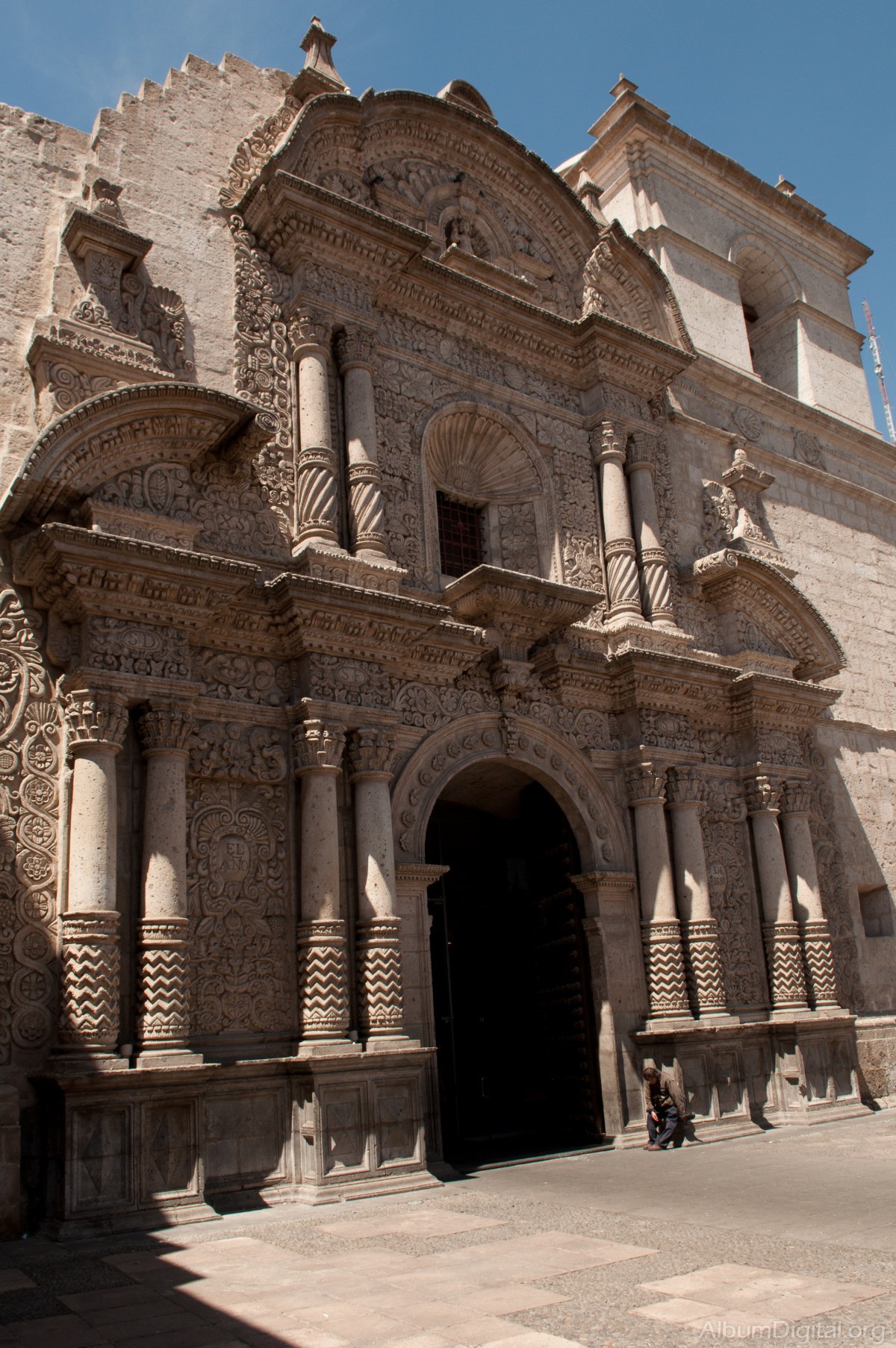 Fachada iglesia  de Arequipa