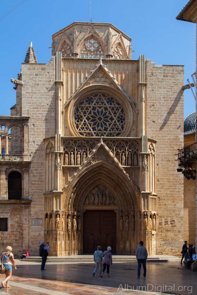 Fachada principal Catedral de Valencia