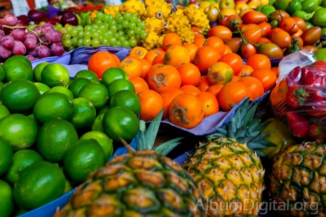 Frutas del mercado tradicional de Cali