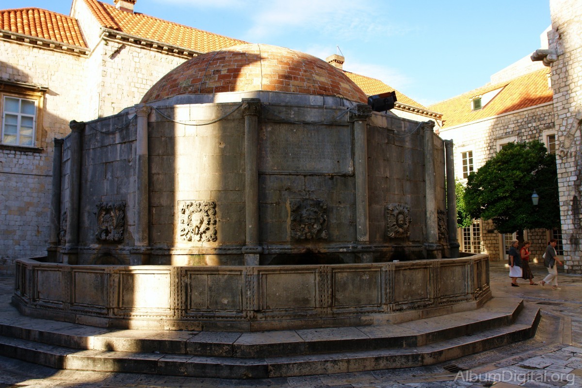 Fuente Onofrio Dubrovnik