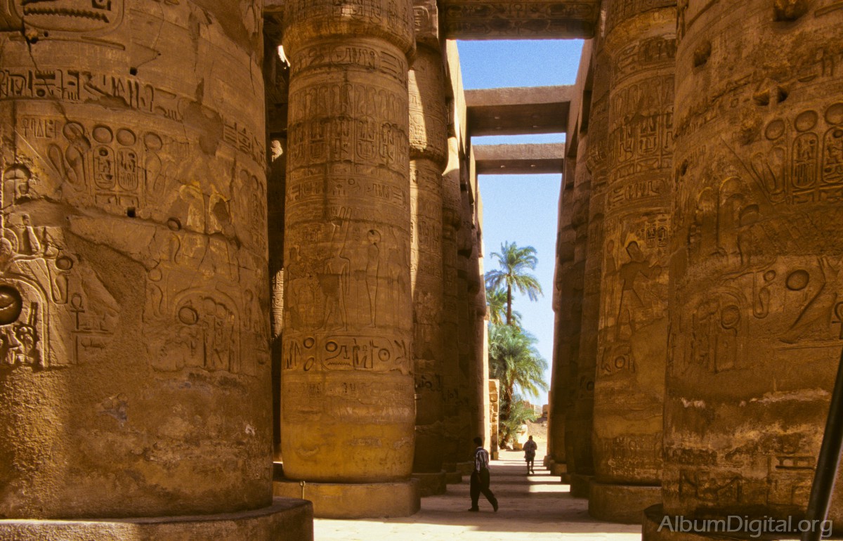 Grandes columnas Templo de Luxor