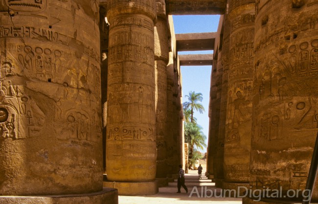 Grandes columnas Templo de Luxor