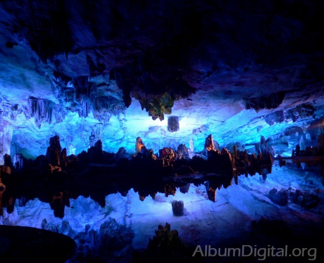 Foto Interior de la cueva