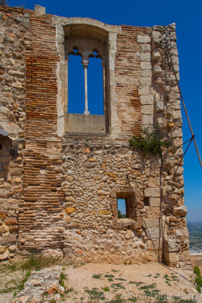 Muro del castillo de Jativa