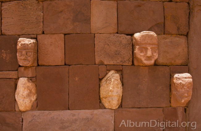 Muro del templo de Tiahuanaco
