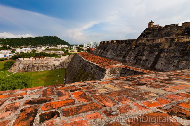 Muros del Castillo de San Felipe