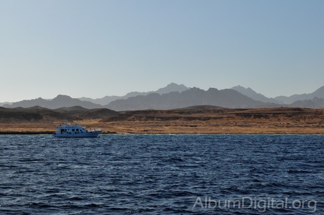 Navegando por la costa Egipto