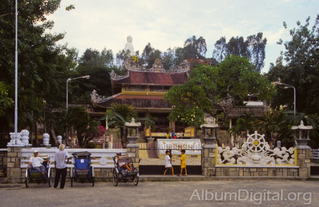 Pagoda Long Son de Nha Trang