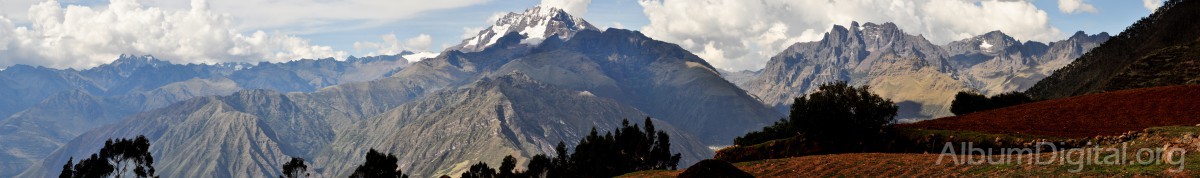 Panoramica picos nevados de los Andes