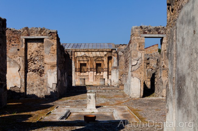 Patio central palacio romano de Pompeya
