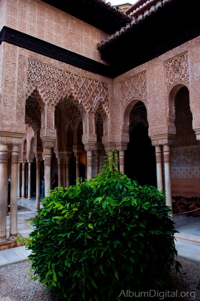 Patio del Palacio Real Alhambra