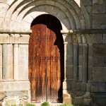 Foto Puerta de la Iglesia