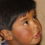 Foto Retrato niño indígena
