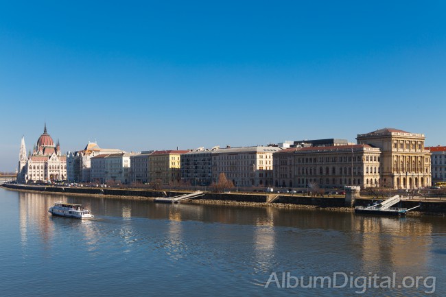 Rio Danubio en Budapest