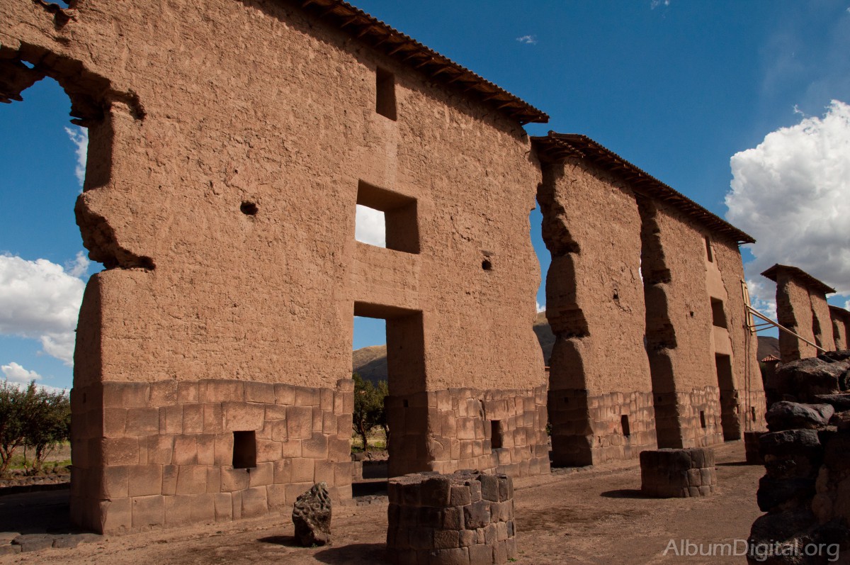 Ruinas Raqchi Peru