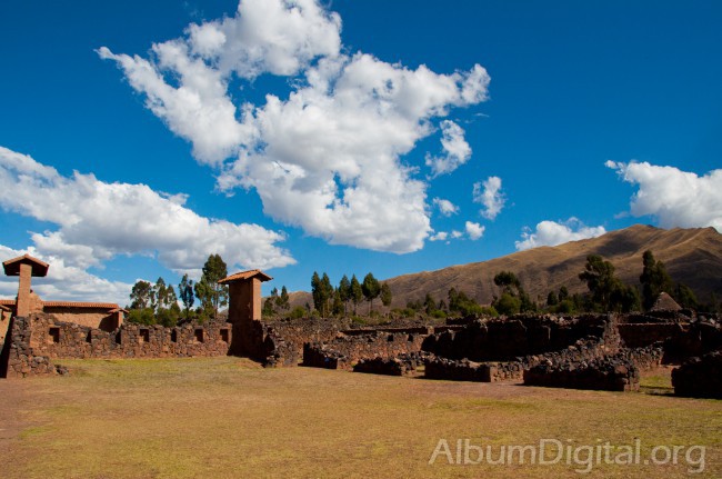 Ruinas  Raqchi Peru
