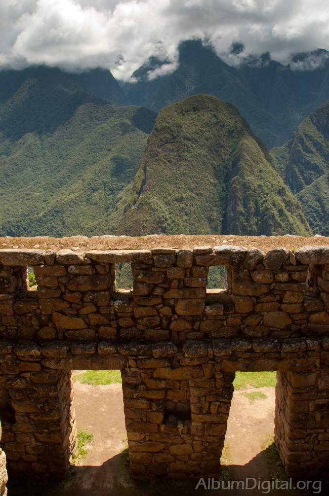 Ruinas y paisaje Machu Picchu