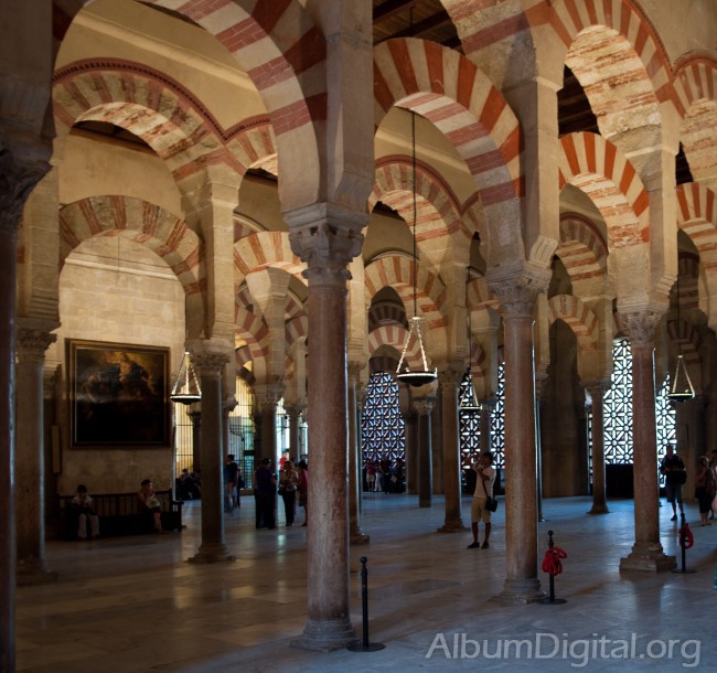  Sala con Arcos Mezquita de Cordoba