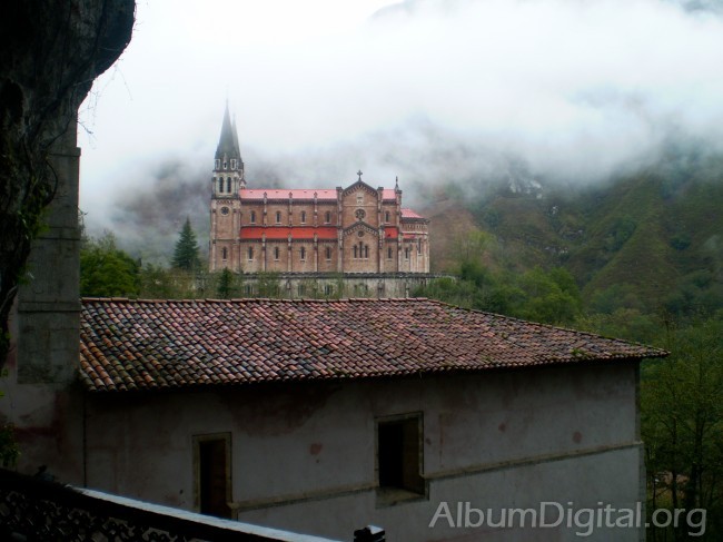 Santuario Virgen de Covadonga