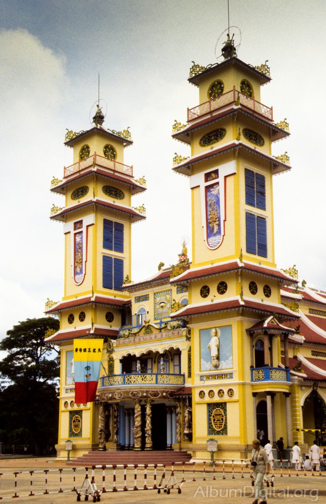 Templo Cao Dai Vietnam