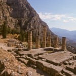 Foto Templo de Apolo de Delfos