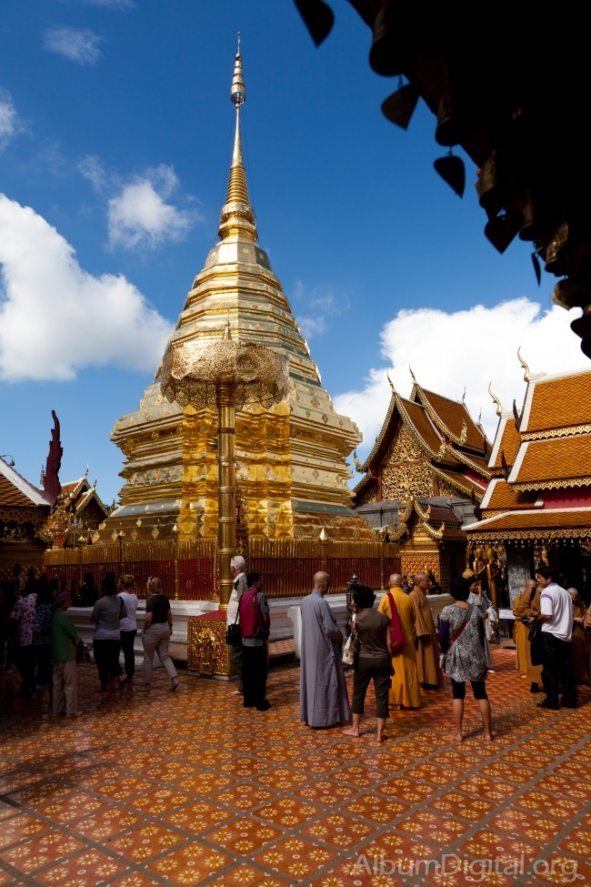 Templo Wat Phra Doi Suthep Tailandia 