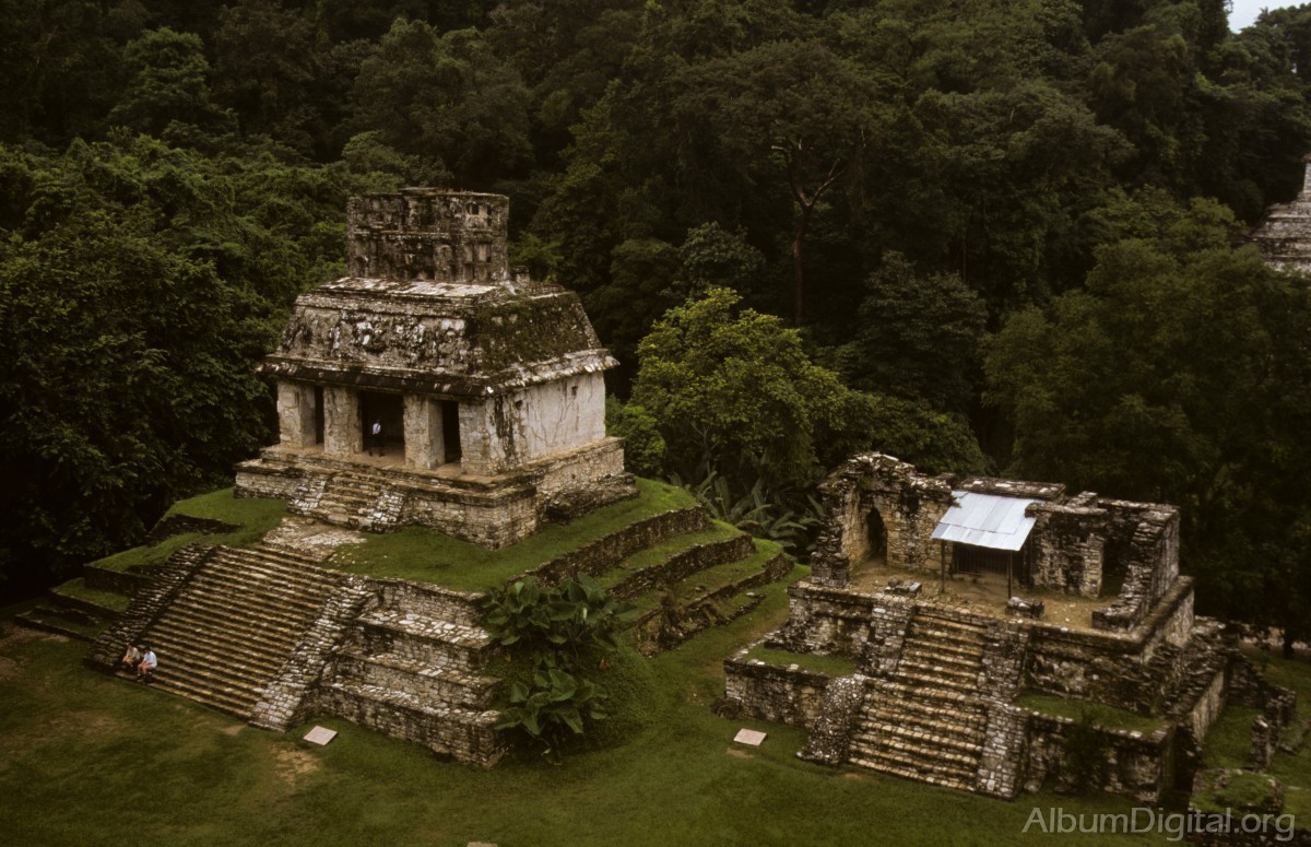 Templos Palenque Mexico