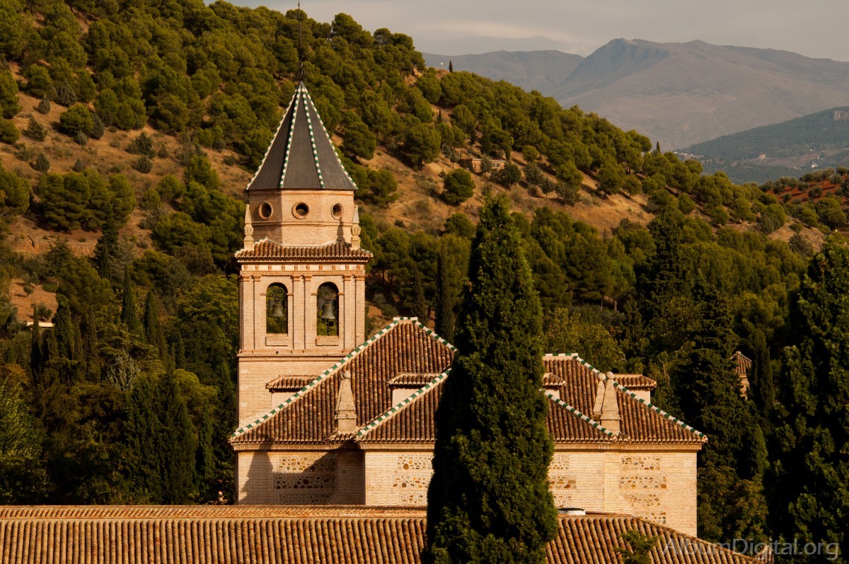 Tore de Comares Alhambra de Granada