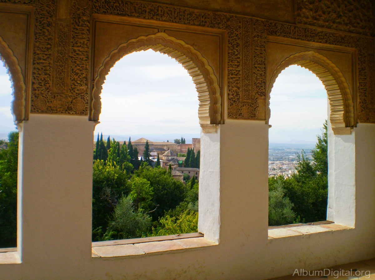 Ventanales de la Alhambra