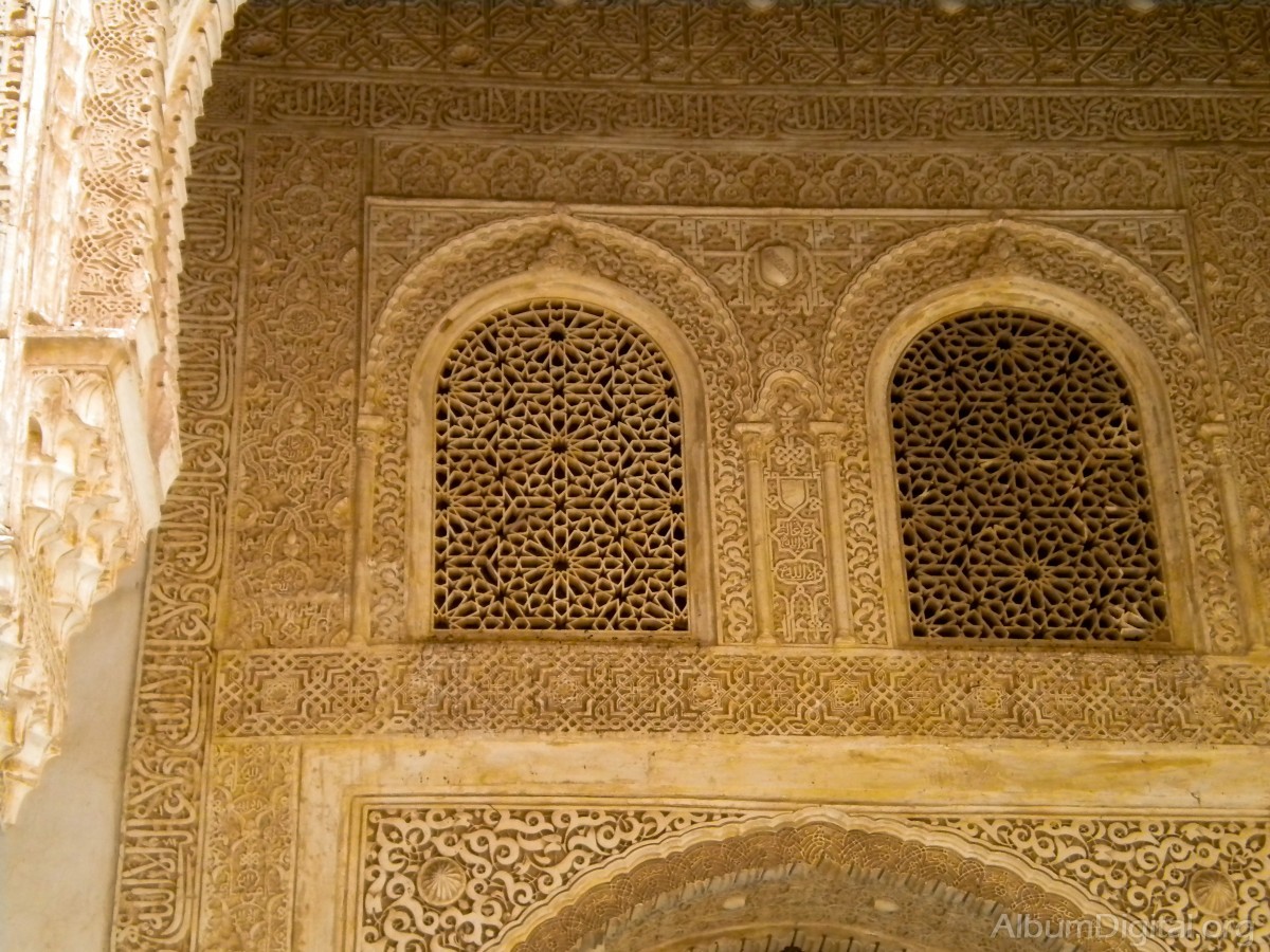 Ventanas del Salon de Embajadores Alhambra de Granada