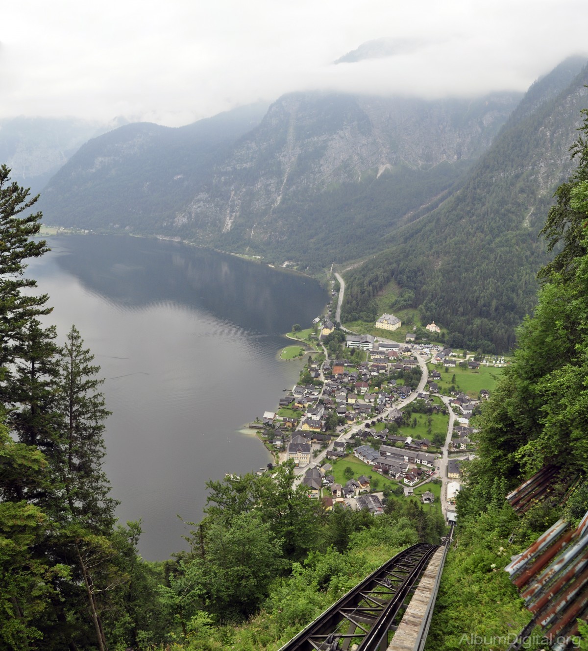 Vista de Hallstatt desde funicular